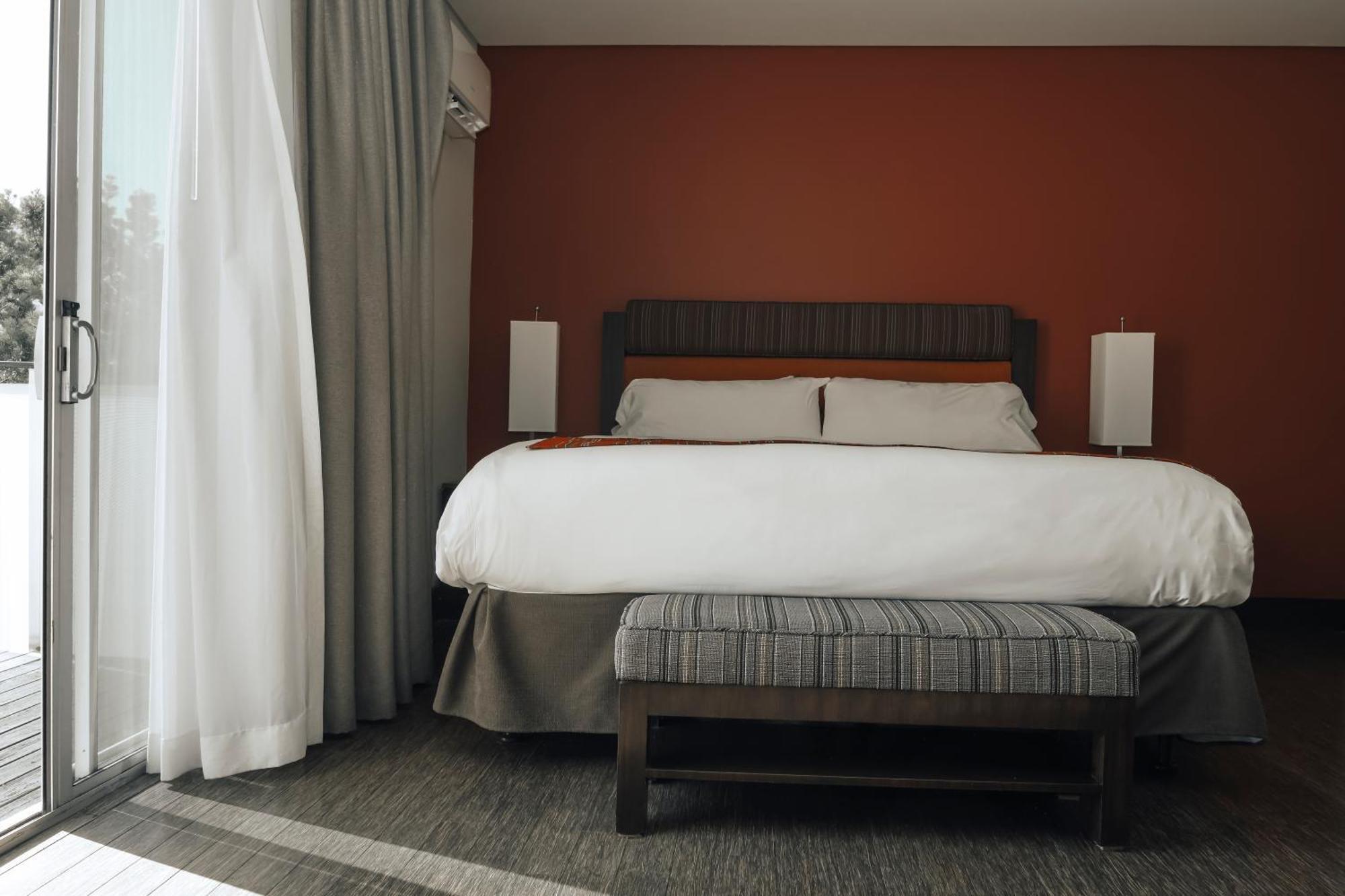 Sirtaj - Beverly Hills Los Angeles Room photo