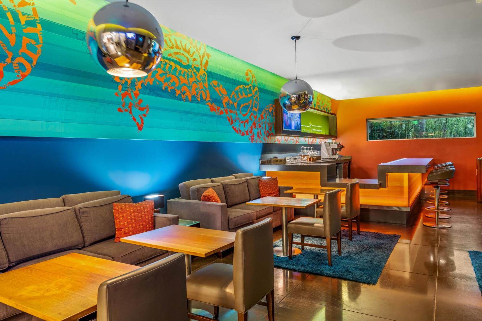 Sirtaj - Beverly Hills Los Angeles Exterior photo